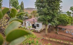 Lifeline Villas - Flamingo Infinity Pool Villa With Valley View And Huge Open Space